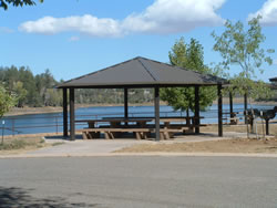 A Day use ramada covered picnic area at Lynx Lake.