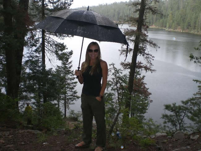 A rainy day at Bear Canyon Lake