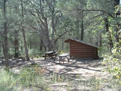 Adirondack style shelters at Upper Blue Campground